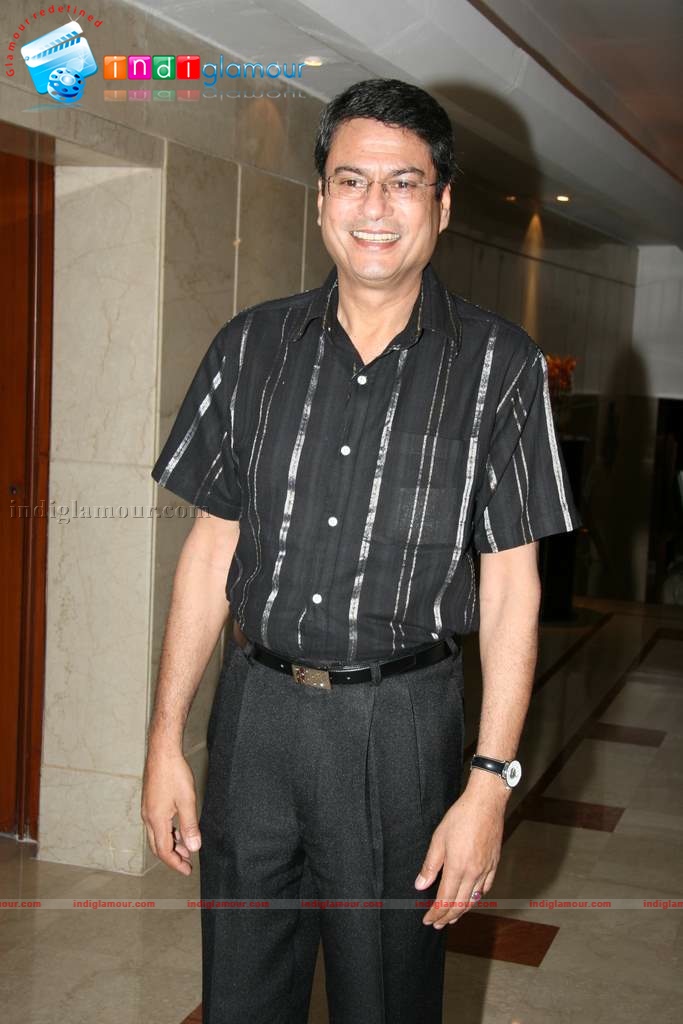 Celina Jaitley at Achiever Awards Event hd photo